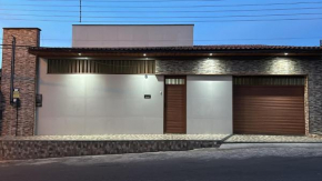 Mansão com piscina próximo do Aeroporto Rodoviária
